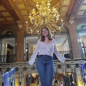 Meet your Posher, Maryse